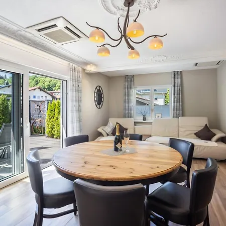 Zentral Mit Pool Apartamento